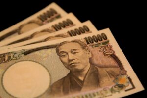 Gold_japanese_yen_money